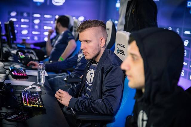 clife：招入森尼的Falcons将成Top10战队，但夺冠无望