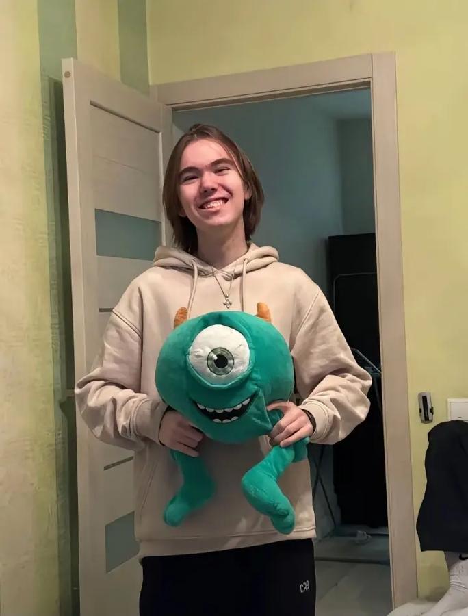 369 ：我想告诉Knight，他的冠军都是我带他赢的