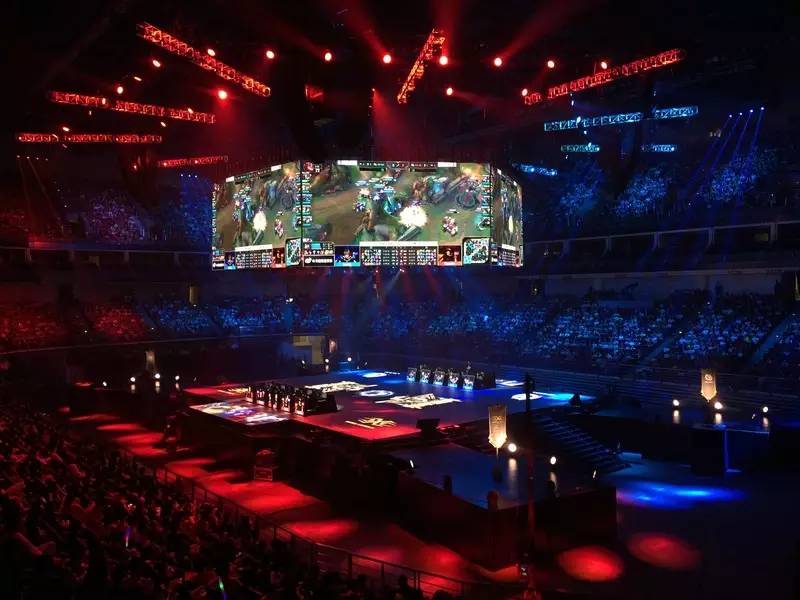 Apeks 在 VCT 2025：EMEA 第一阶段前将 Hype 移至替补